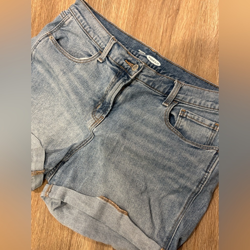 Old Navy - Boyfriend Jean Shorts